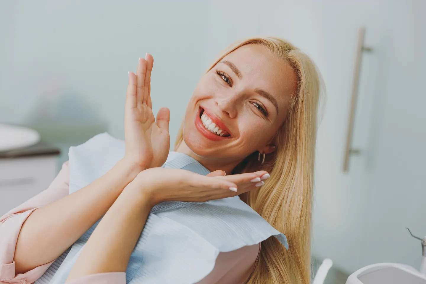 Restoring Decayed Teeth: Modern Solutions