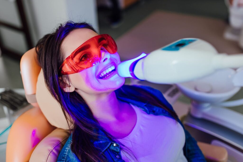 Professional vs. DIY Teeth Whitening: Which Is Best?